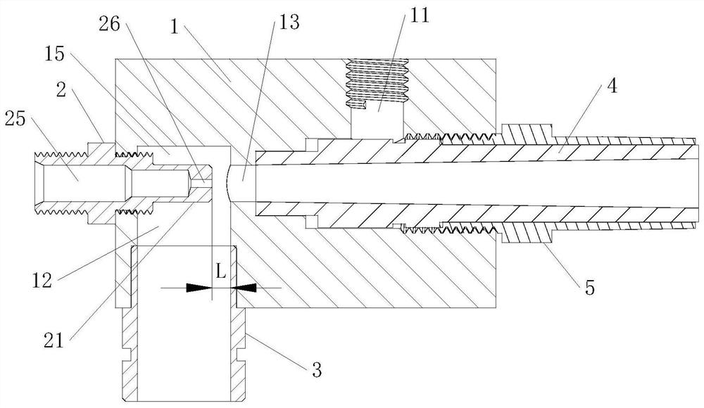 Spraying nozzle and spraying method