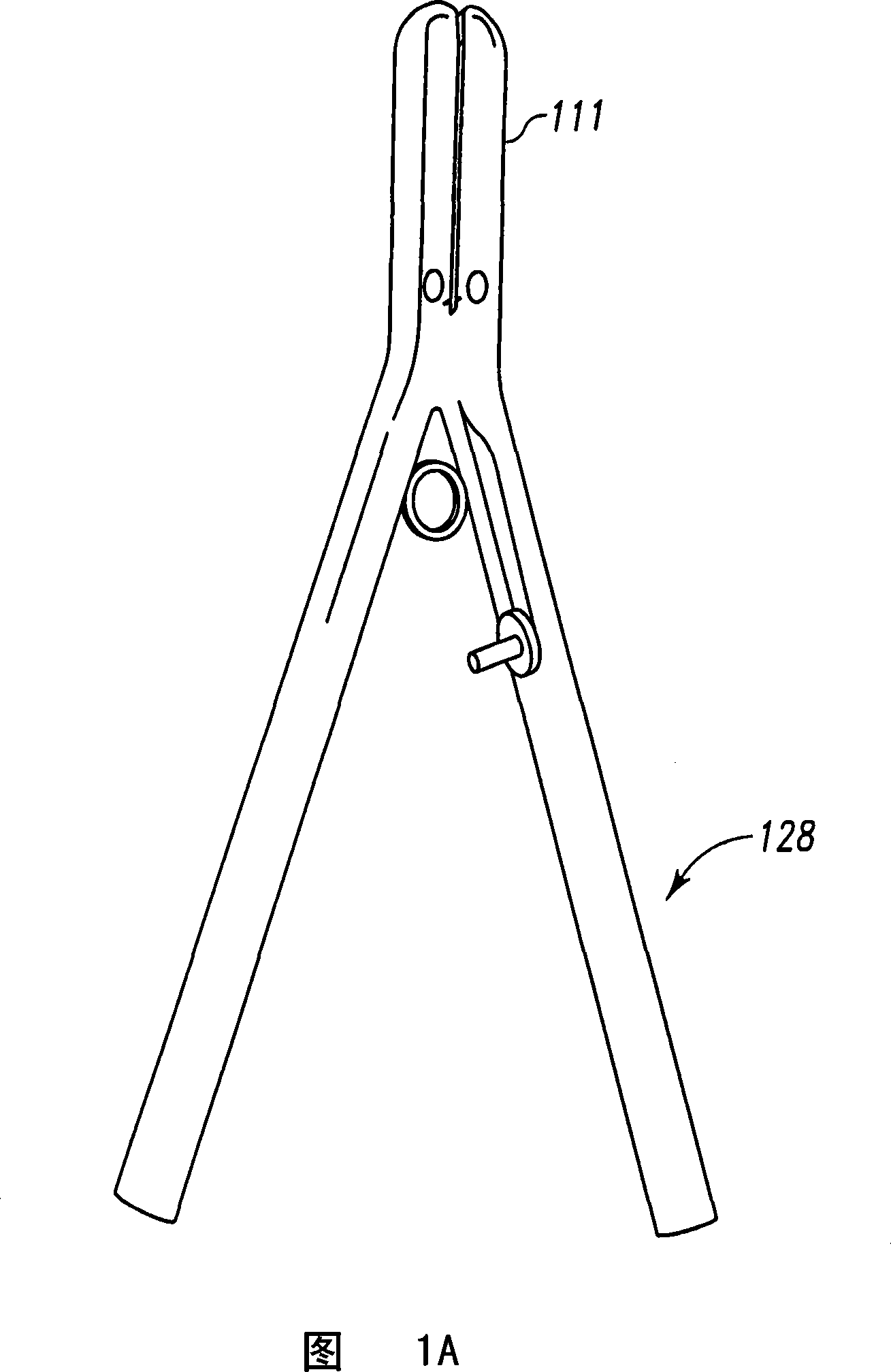 Tensioning device, kit and related method