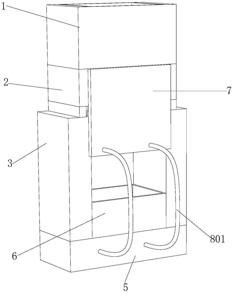 Cloth crushing device for non-woven fabric production and use method thereof