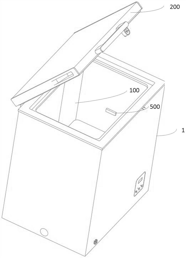 Low-temperature storage device and control method thereof