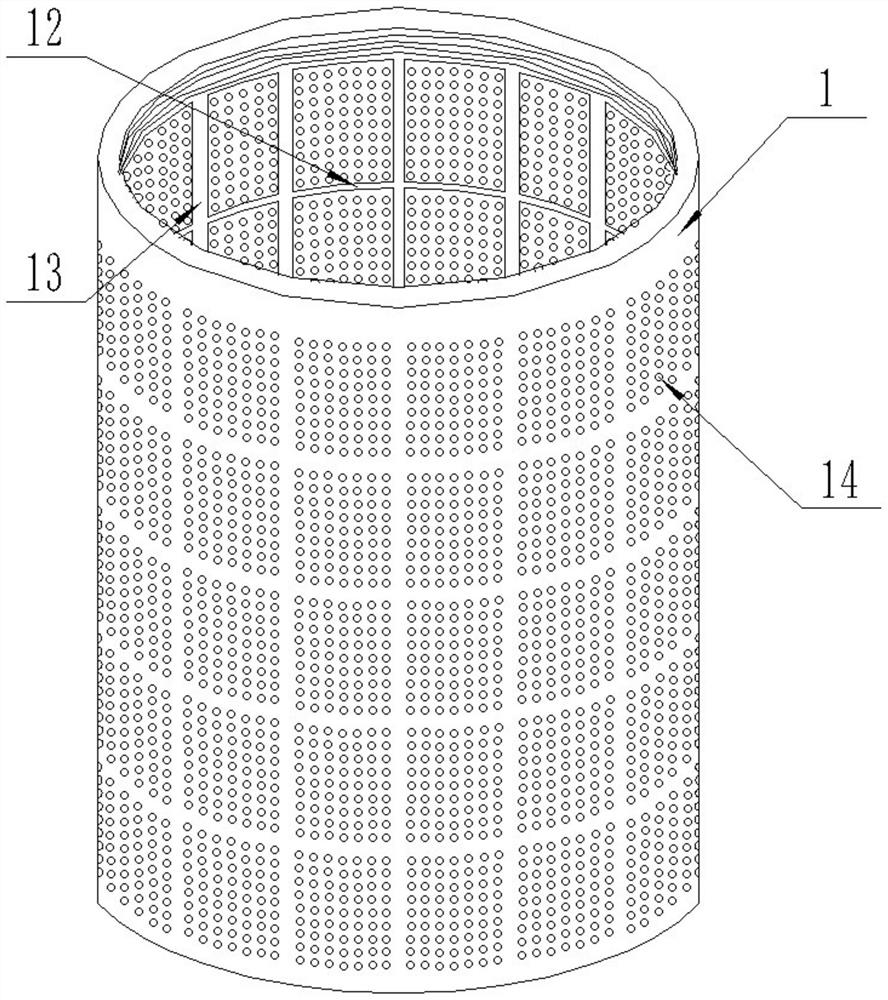 Anti-blocking filter element for filtering oil products