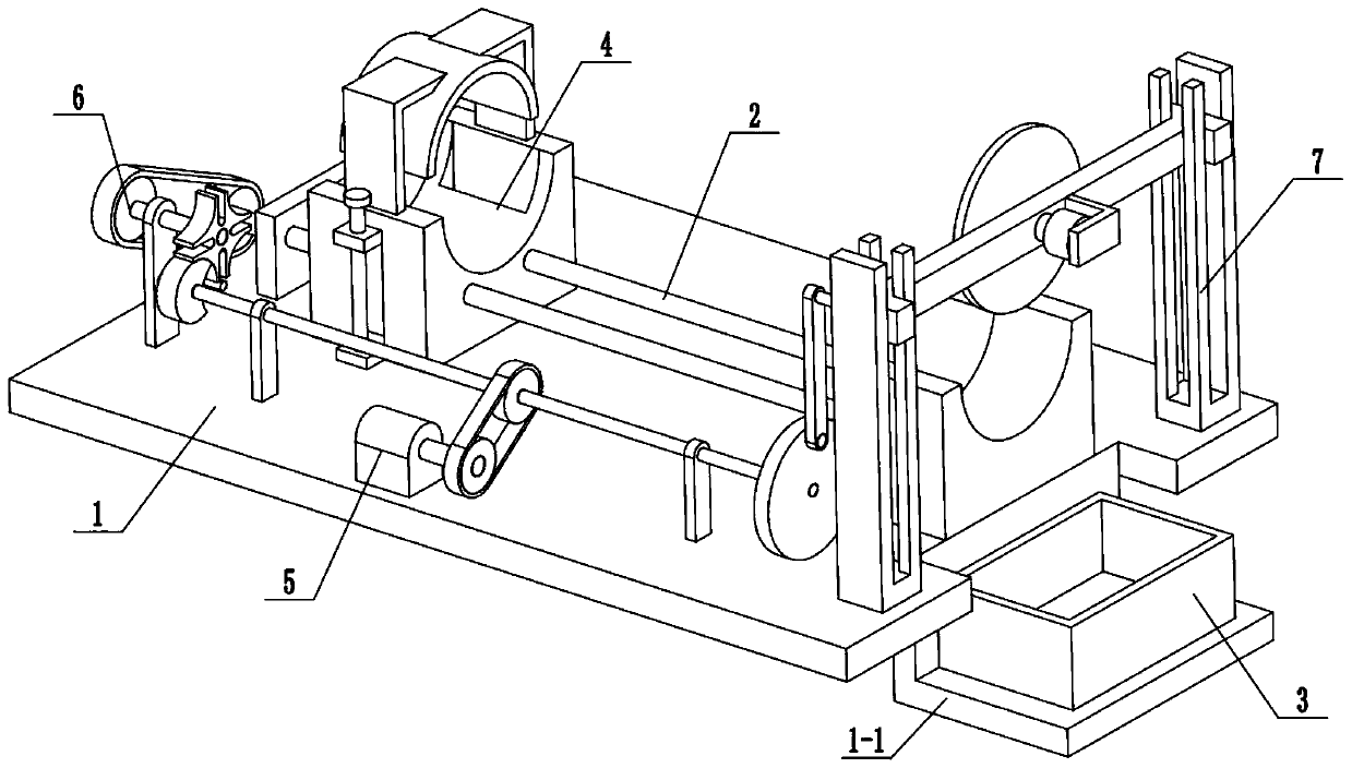 Wood cutting device for forestry engineering