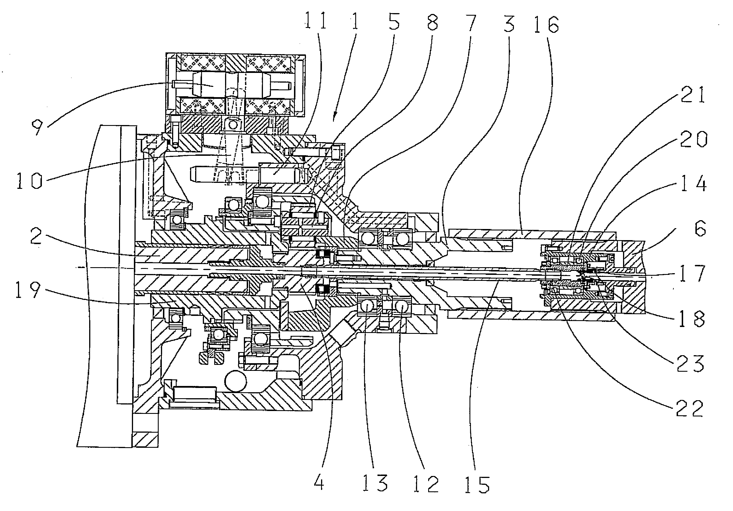 Machine Tool Comprising a Rotary Transmission Leadthrough Between the Driven Gear and the Spindle