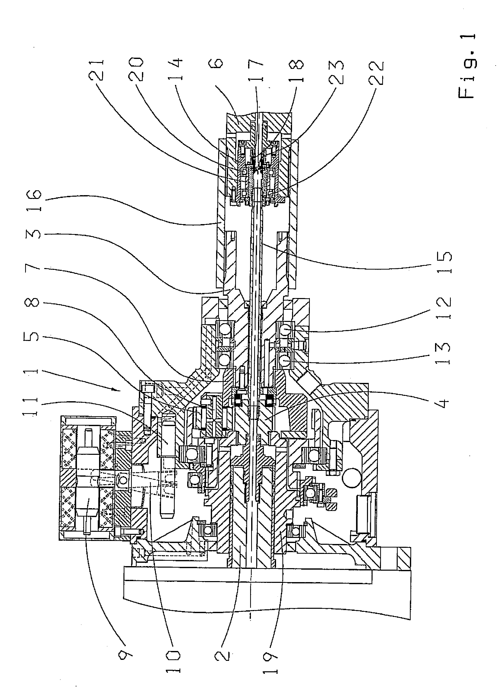 Machine Tool Comprising a Rotary Transmission Leadthrough Between the Driven Gear and the Spindle