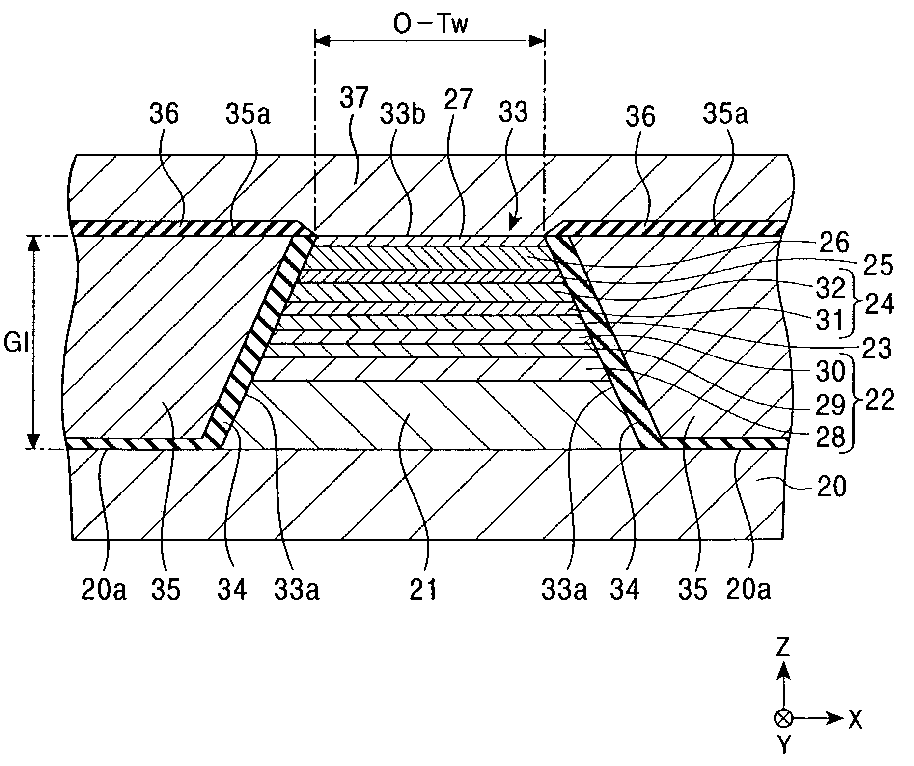 Magnetic sensing element with side shield layers