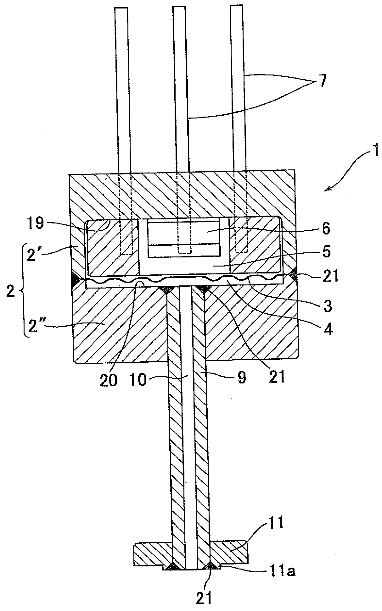 Structure for attaching pressure detector