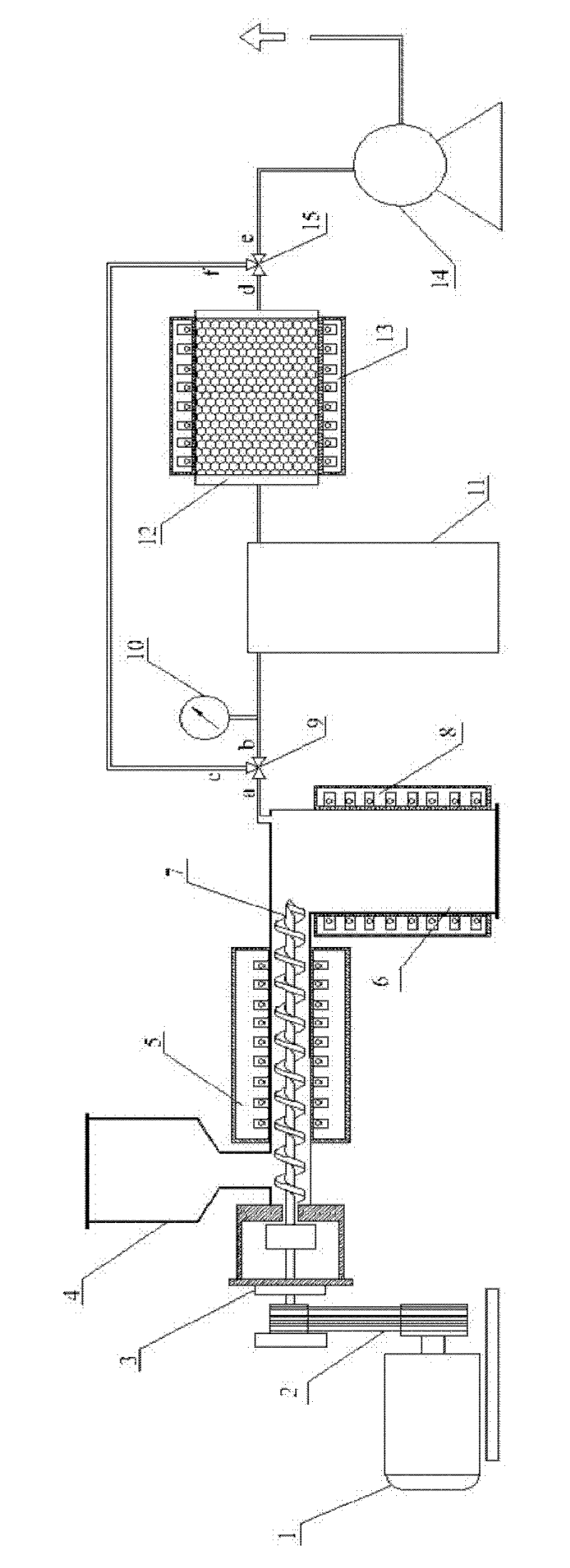 Method and device for recycling Freon from rigid foam insulating material of waste and old refrigerator and ice tank