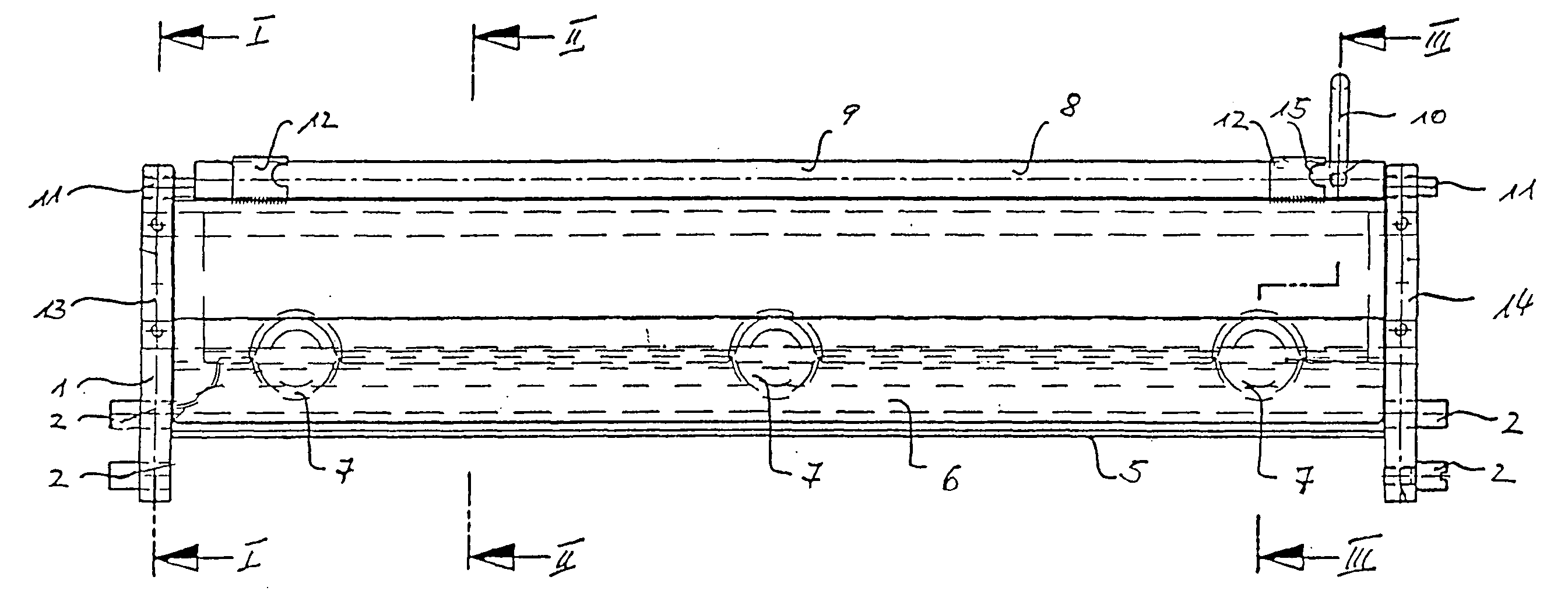 Blade mounting device