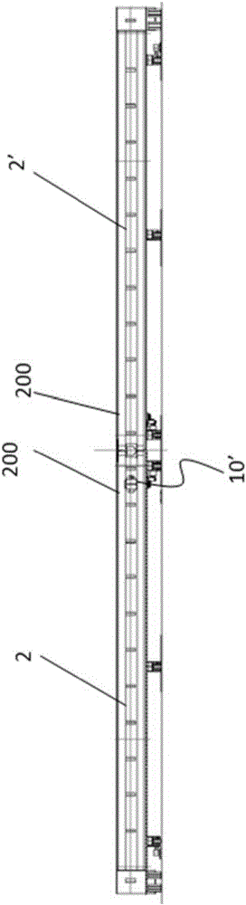 Straddle-type movable-butting track beam and use method thereof