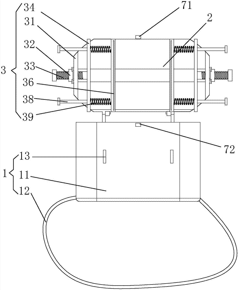 VR glasses with adjustable mobile phone receiving groove