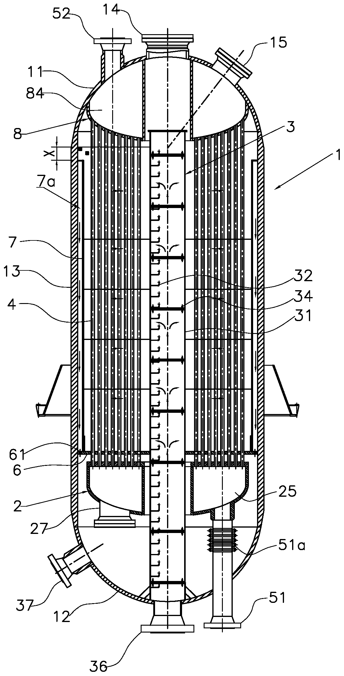 Radial bed isothermal shift reaction device