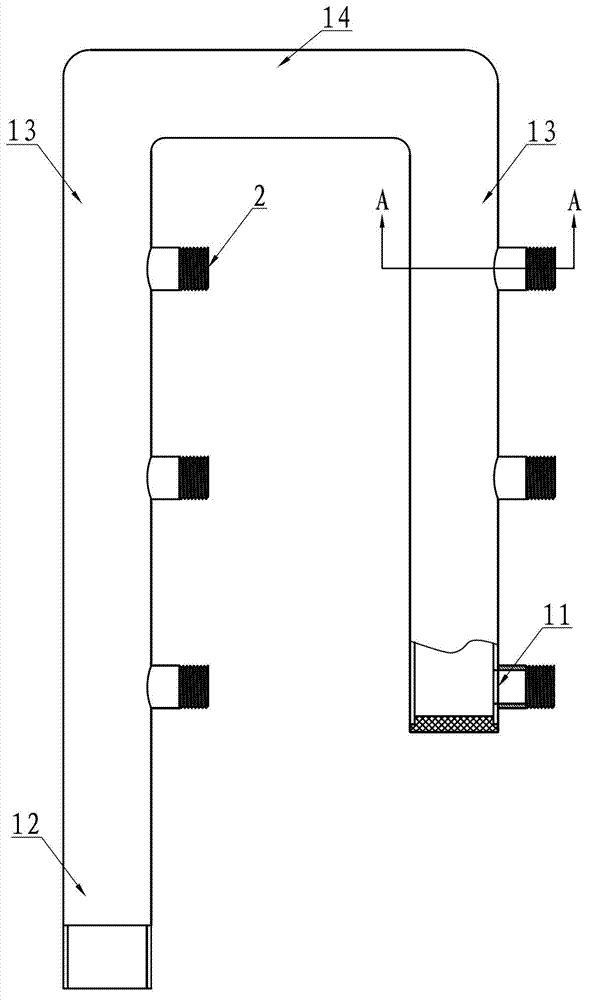 Central distribution manifold with hermetically butt-connected screwed nipples