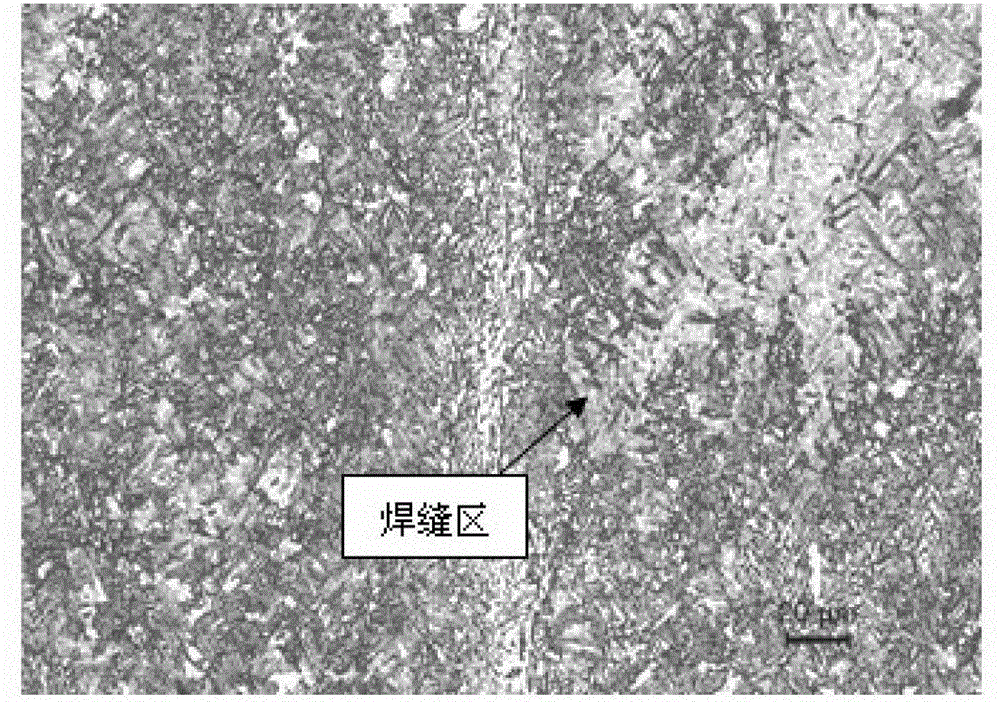 High-performance low-carbon microalloy steel SEW (hot stretch-reducing electric welding) expansion casing and manufacturing method thereof