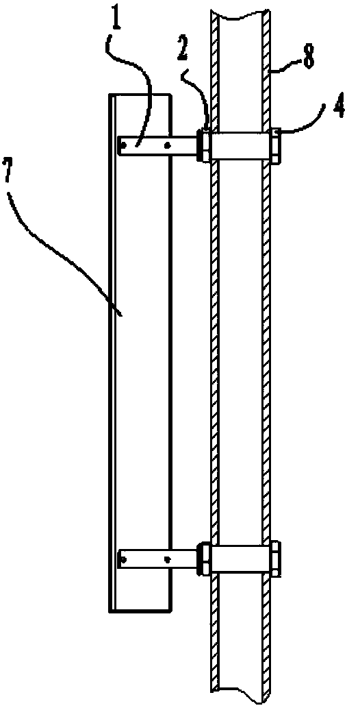 Elastic scraping plate device