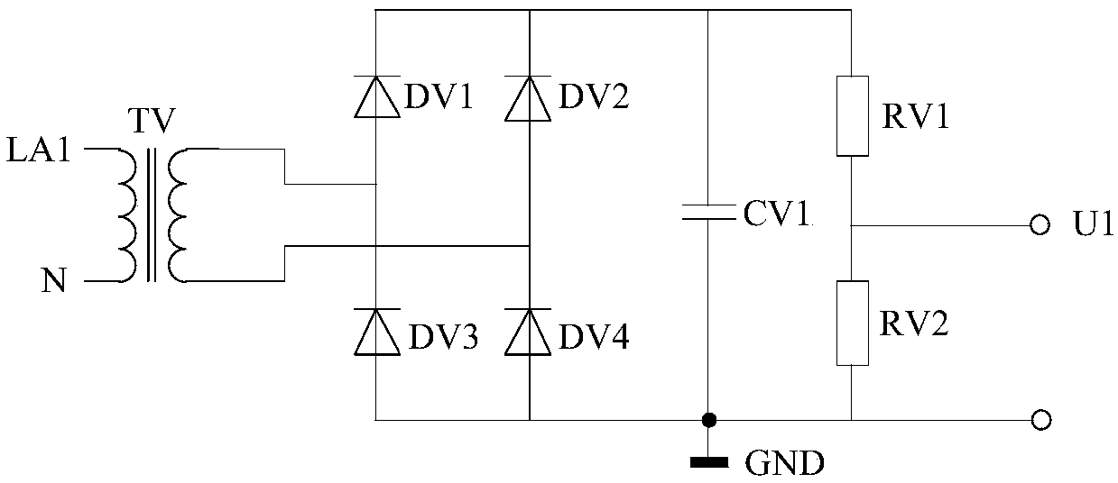 Multi-section voltage comparator