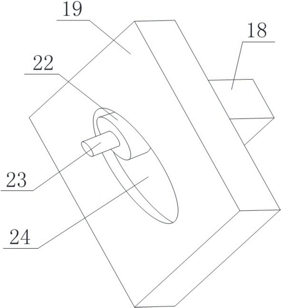 Running method of bamboo chip cutting machine based on construction field usage