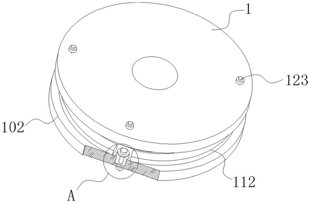 Combined transmission gear convenient to disassemble and assemble