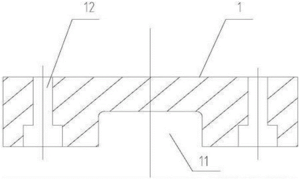 Positioning device capable of intelligently positioning lifting and transversely moving upper car carrier plate