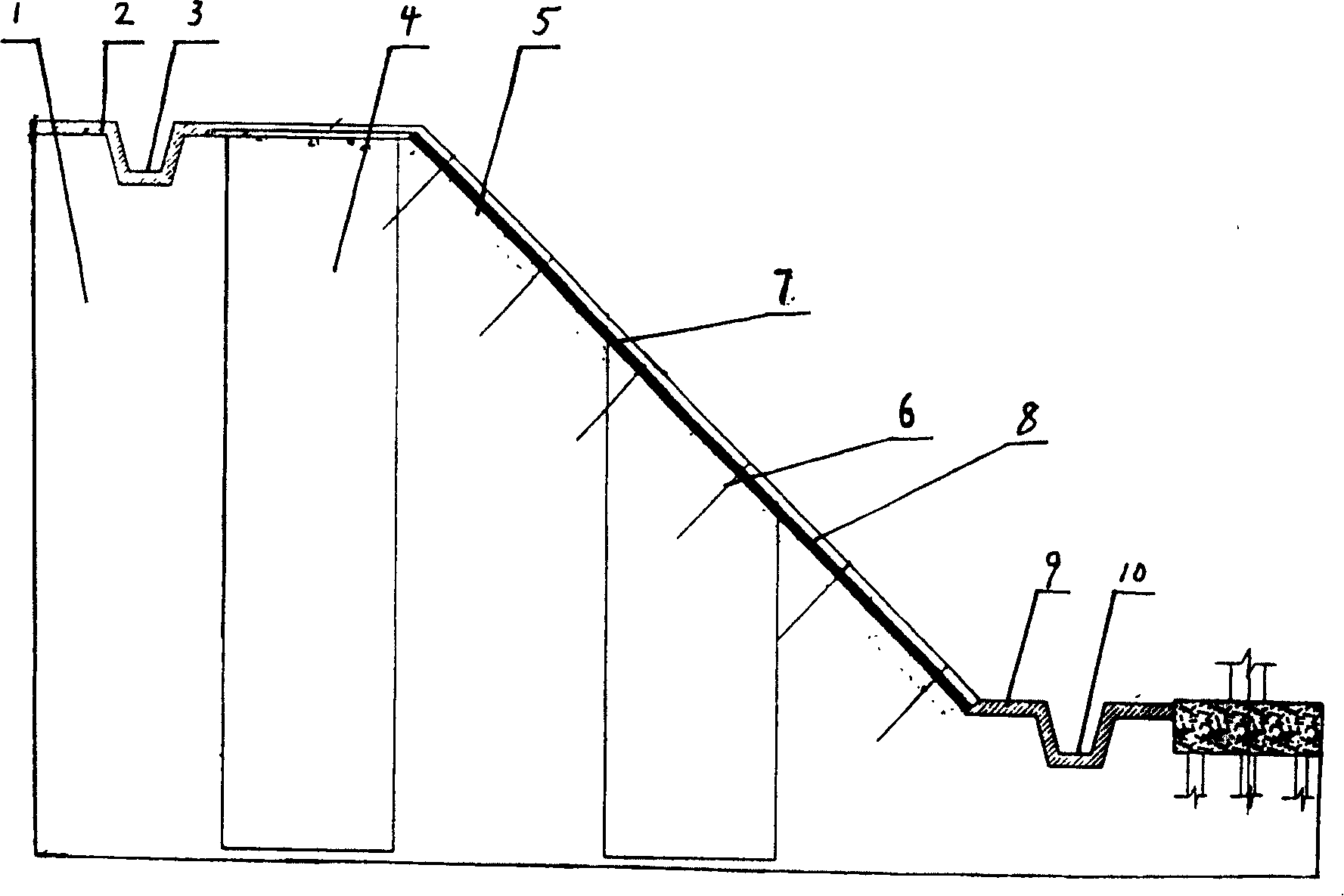 Column-hammer strong-tamper displacing base kit supporting construction method