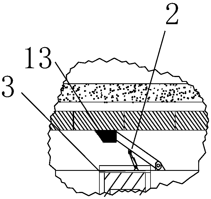 A crawler type segment secondary lining equipment