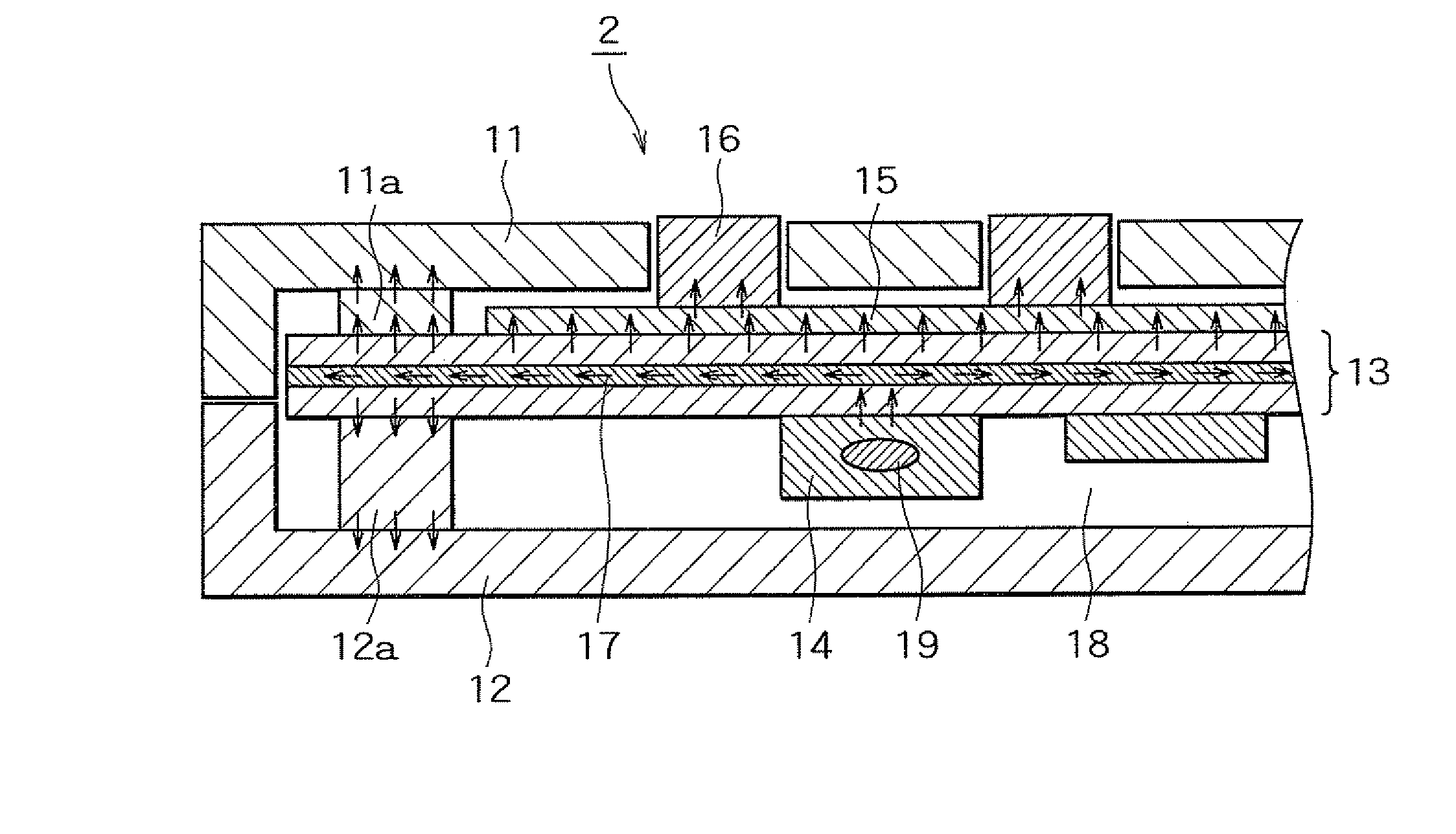 Mobile terminal device and method for radiating heat therefrom