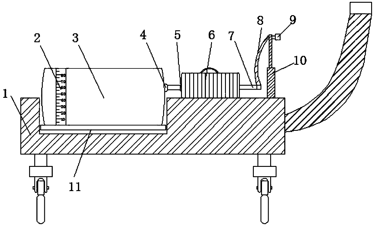 Drip irrigation device for planting of tea leaves