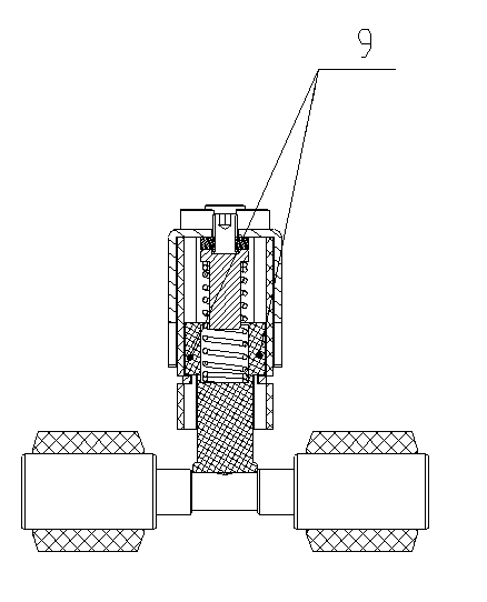 Compact-spinning cradle pressurizing device