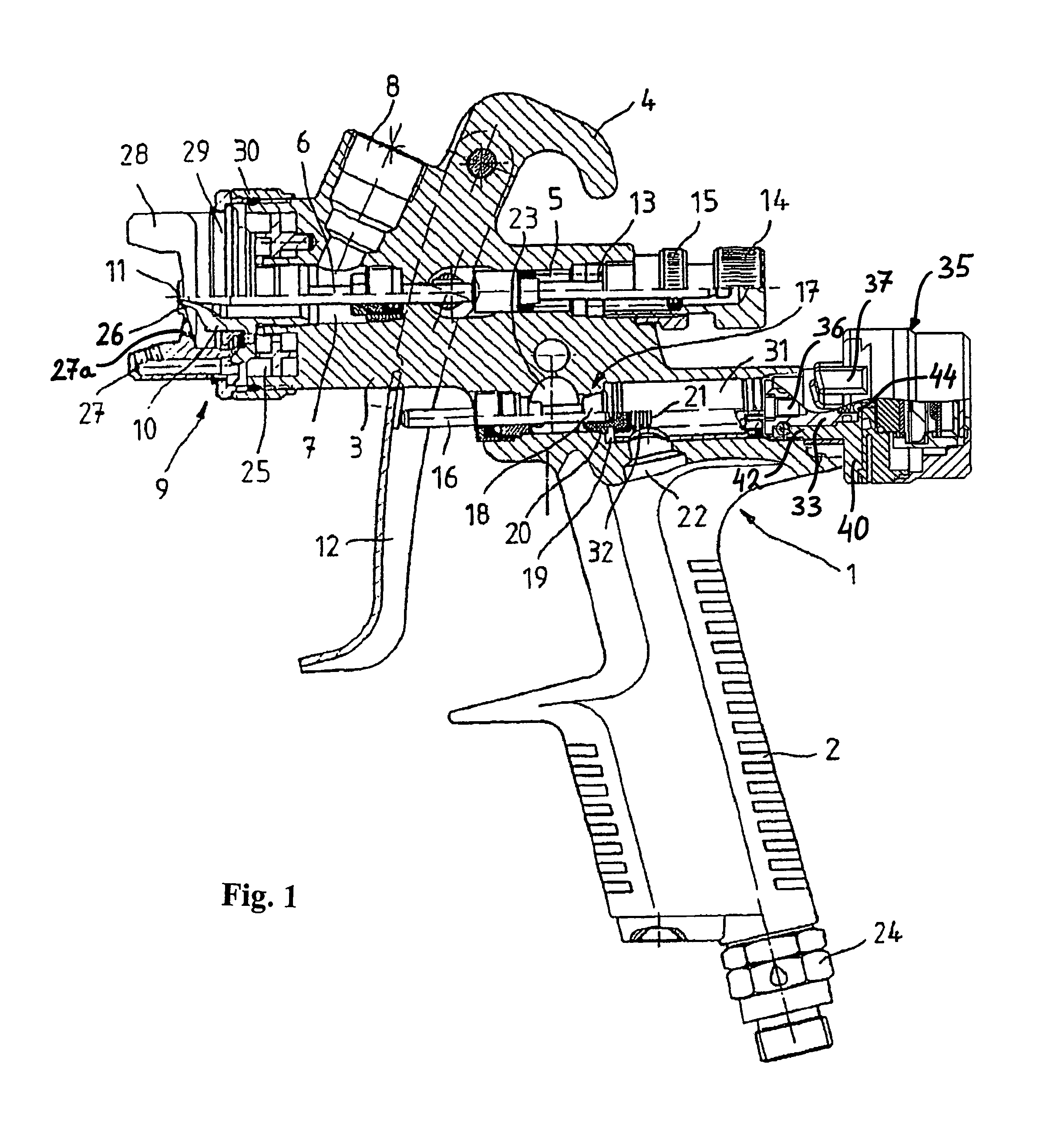 Spray gun with pressure measuring device