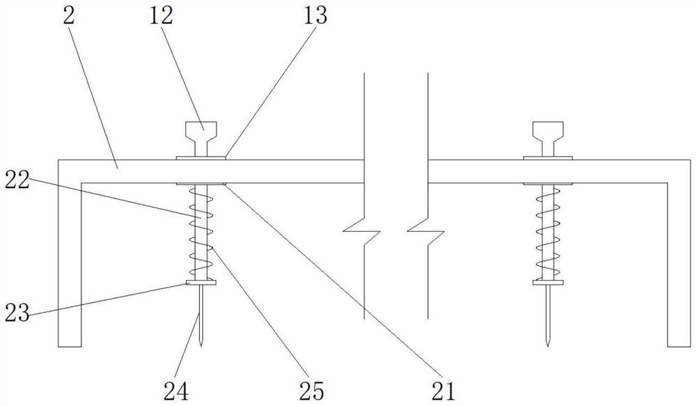 Edge cutting device for CPP film rolling