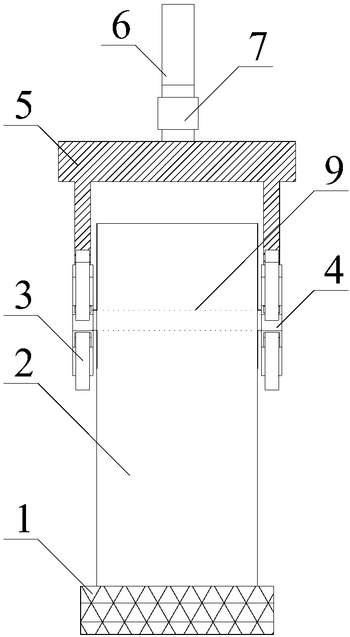 A loading device for crack expansion of concrete members under reciprocating load