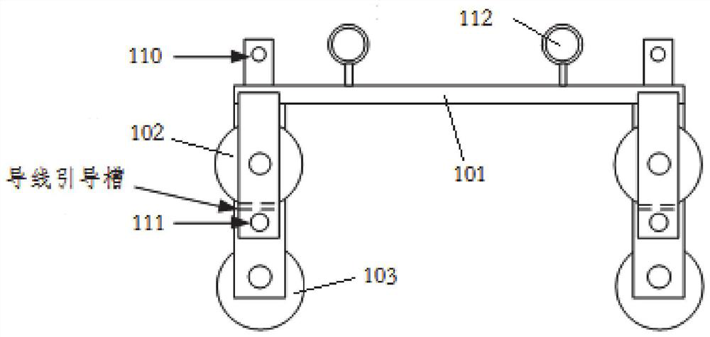 Overhead transmission line splicing sleeve electrified X-ray flaw detection device and method