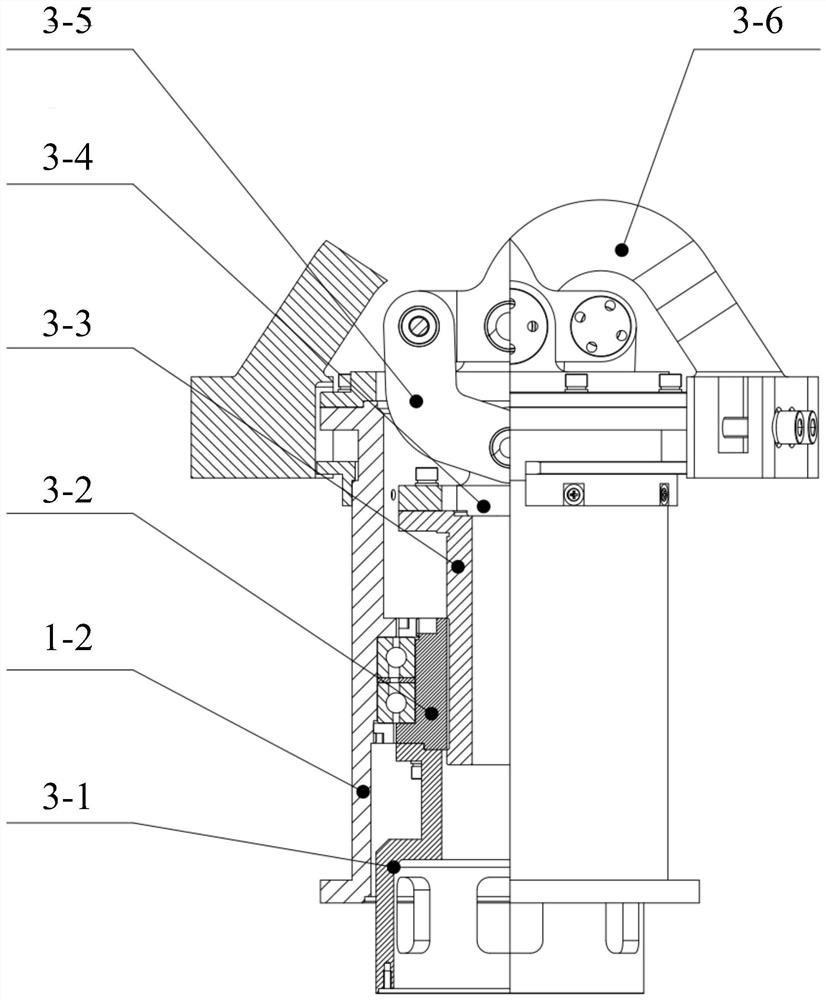 An end effector for active soft capture of space debris