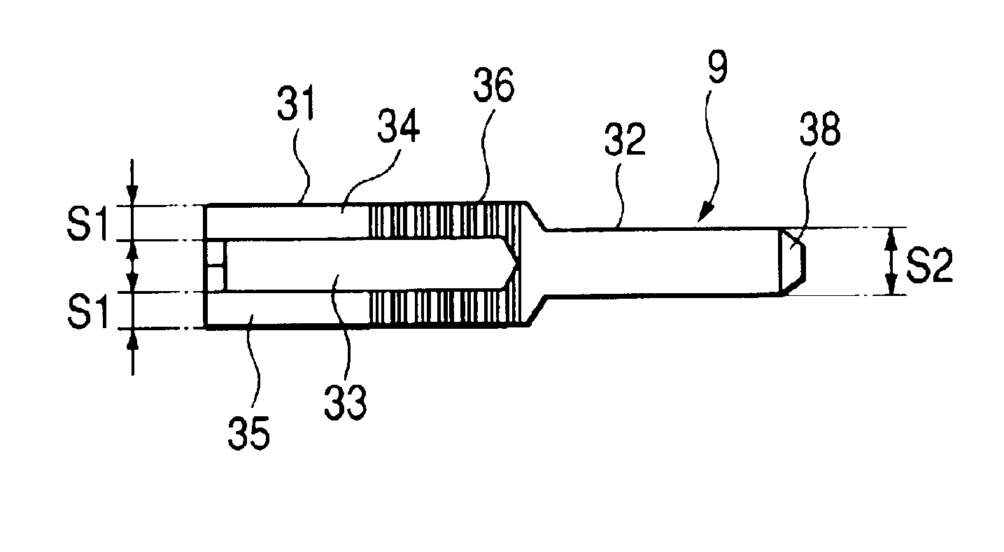 Connector device excellent in air-tightness and EGR sensor having the same