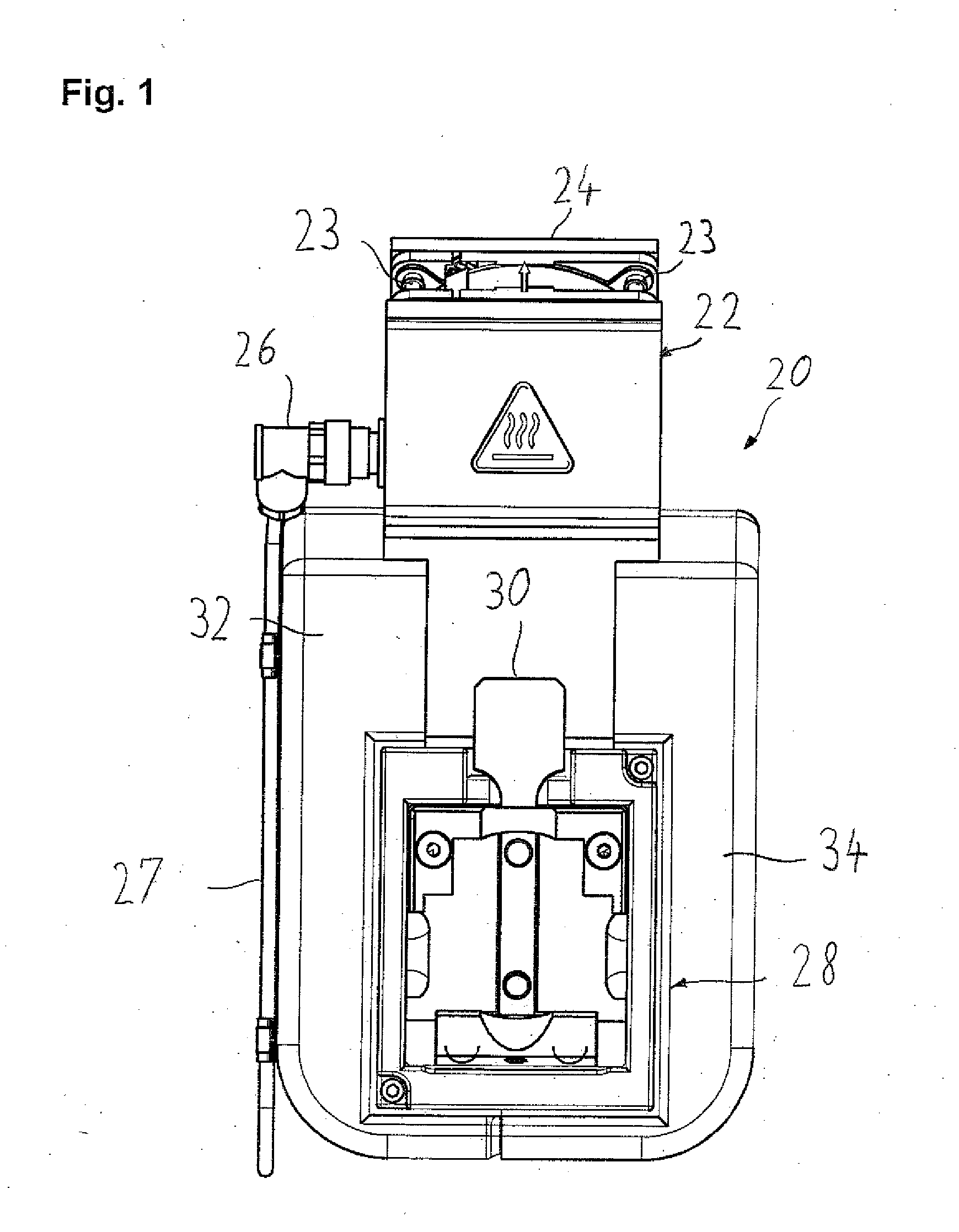 Microtome Cassette Clamp Having An Air Channel For Dissipating The Heat Of A Cooling Element, And Microtome