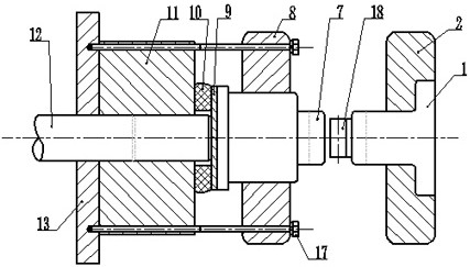 An auxiliary device for a thermal simulation test of a round bar-shaped metal forging and its application method