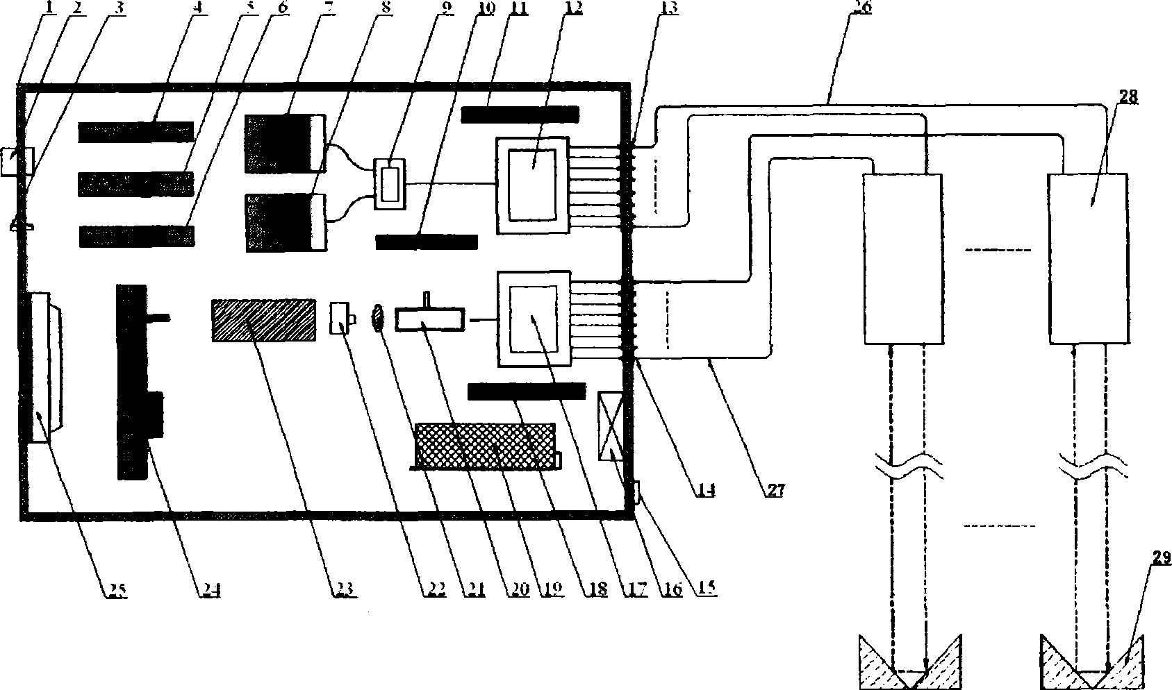 Opening natural gas leaking multi-channel monitoring method and light path structure