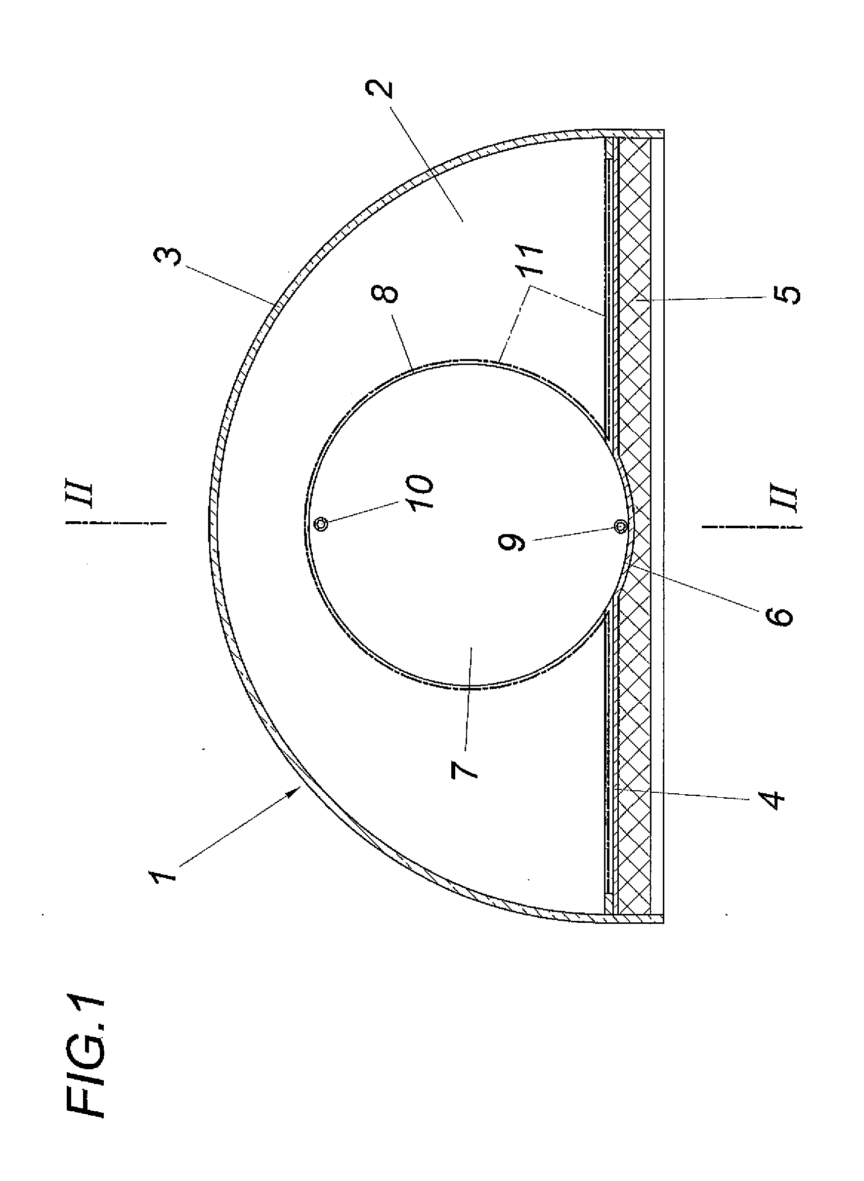 Apparatus for heating service water
