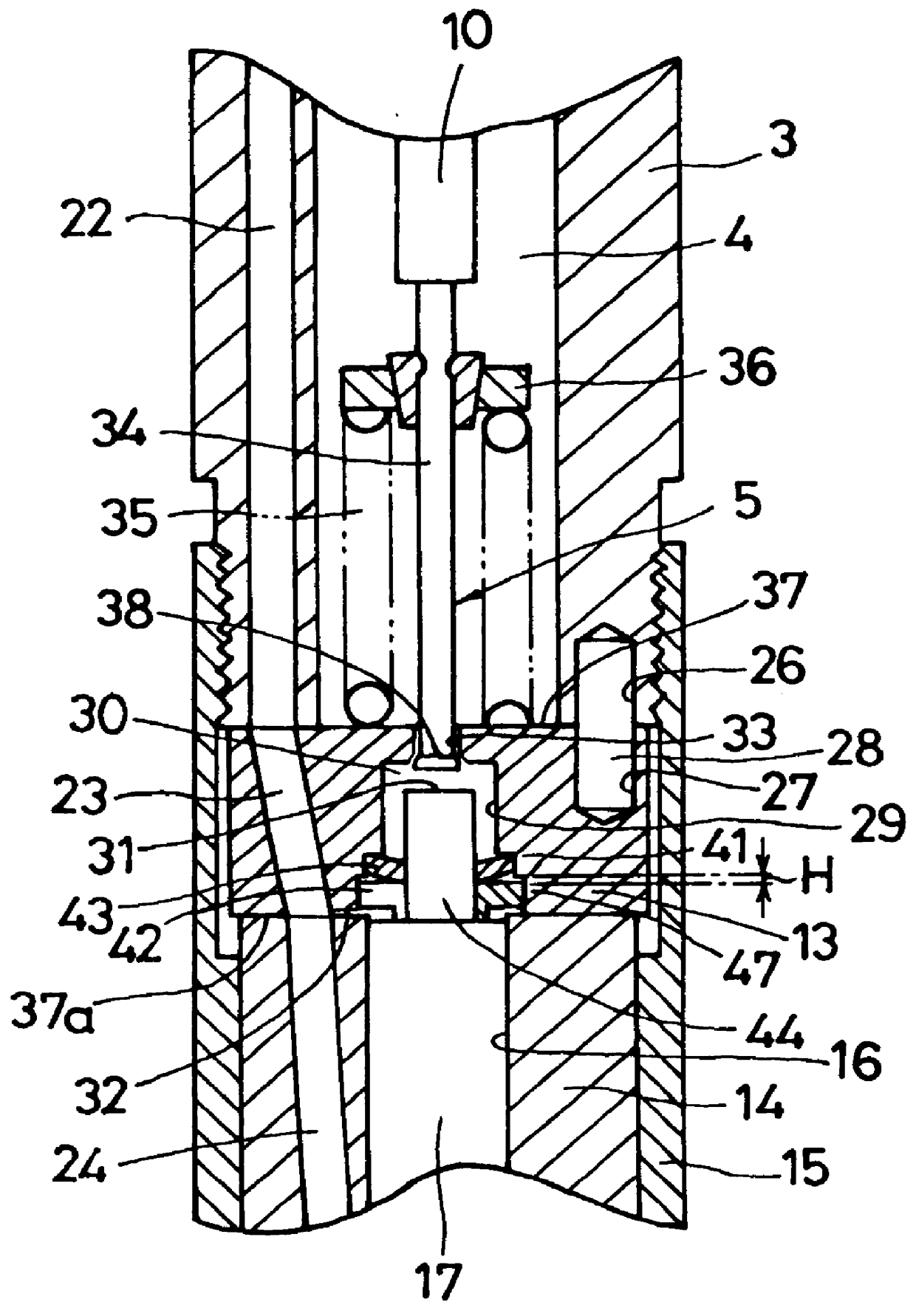 Fuel injector device for engines