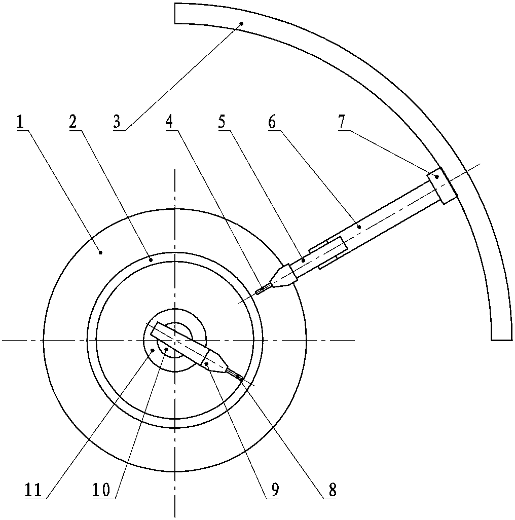 Internal and external welding device for welding steel tube and flange