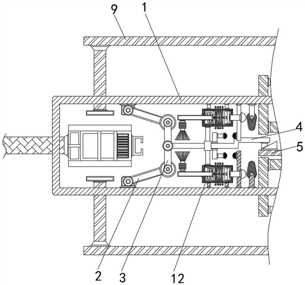 Crystal head cleaning device capable of achieving intelligent comprehensive cleaning and automatic clamping