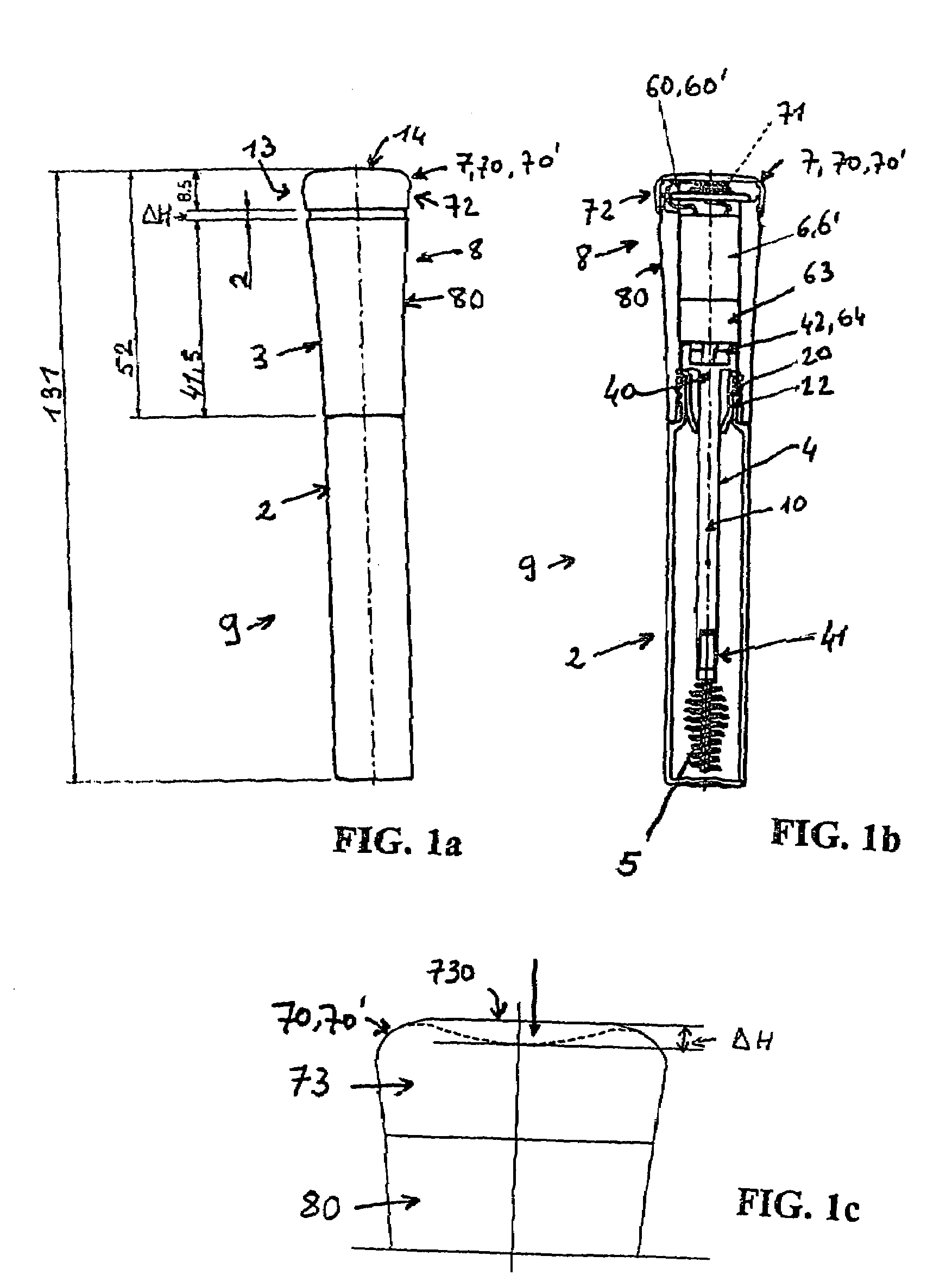 Rotary applicator of a cosmetic product and distributor comprising the said applicator