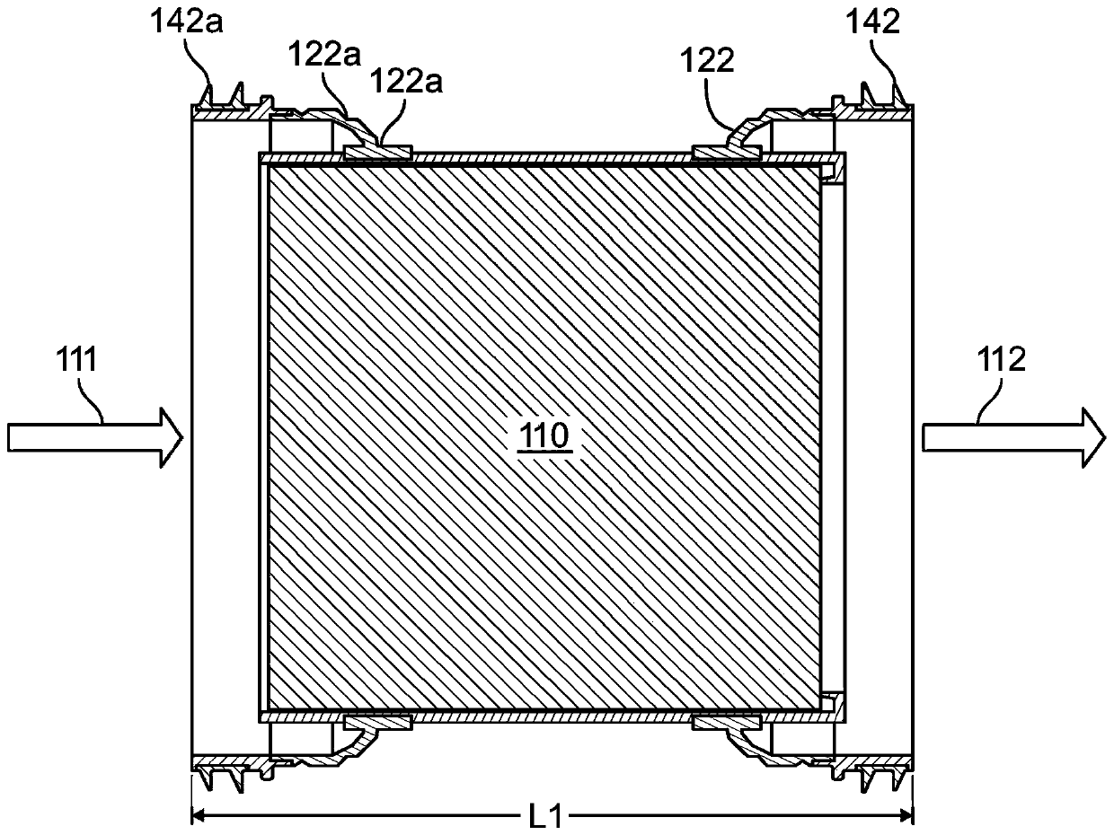 Air filter system, air filter element for use in same, and method for servicing same