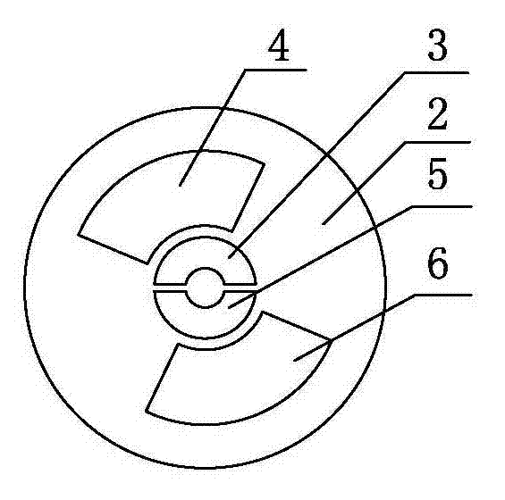Ceramic valve plug with functions of opening and closing, throttling and feeding water and thermostatic valve provided with same