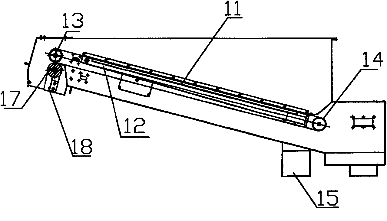 Device for treating polyester beverage bottle recycling sewage