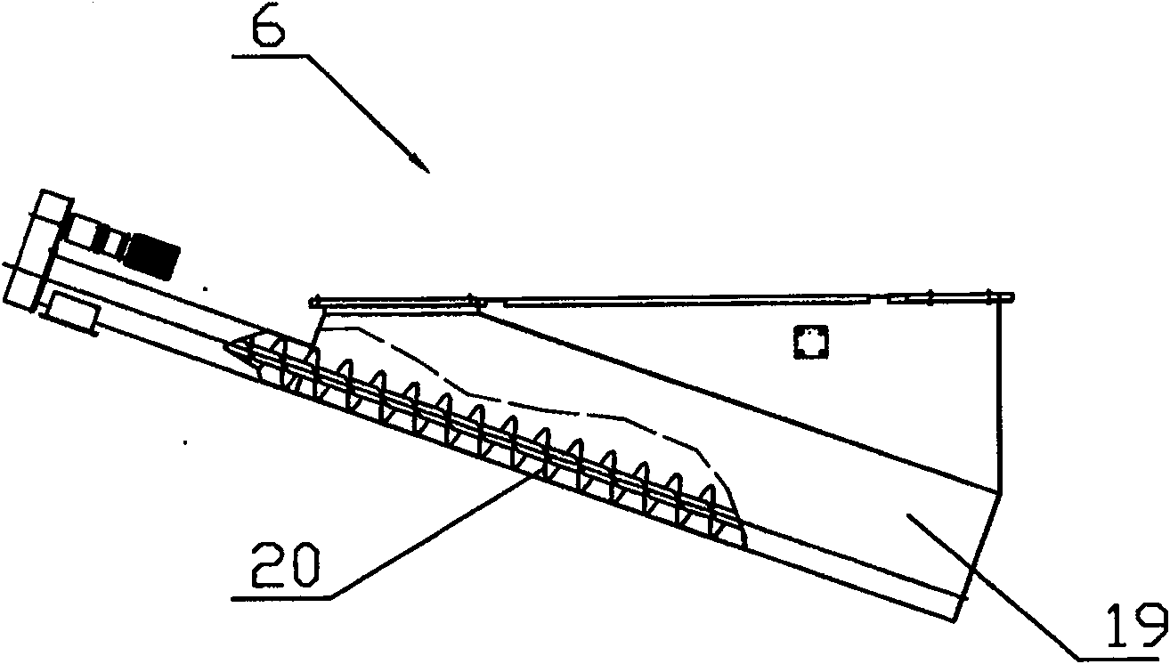 Device for treating polyester beverage bottle recycling sewage