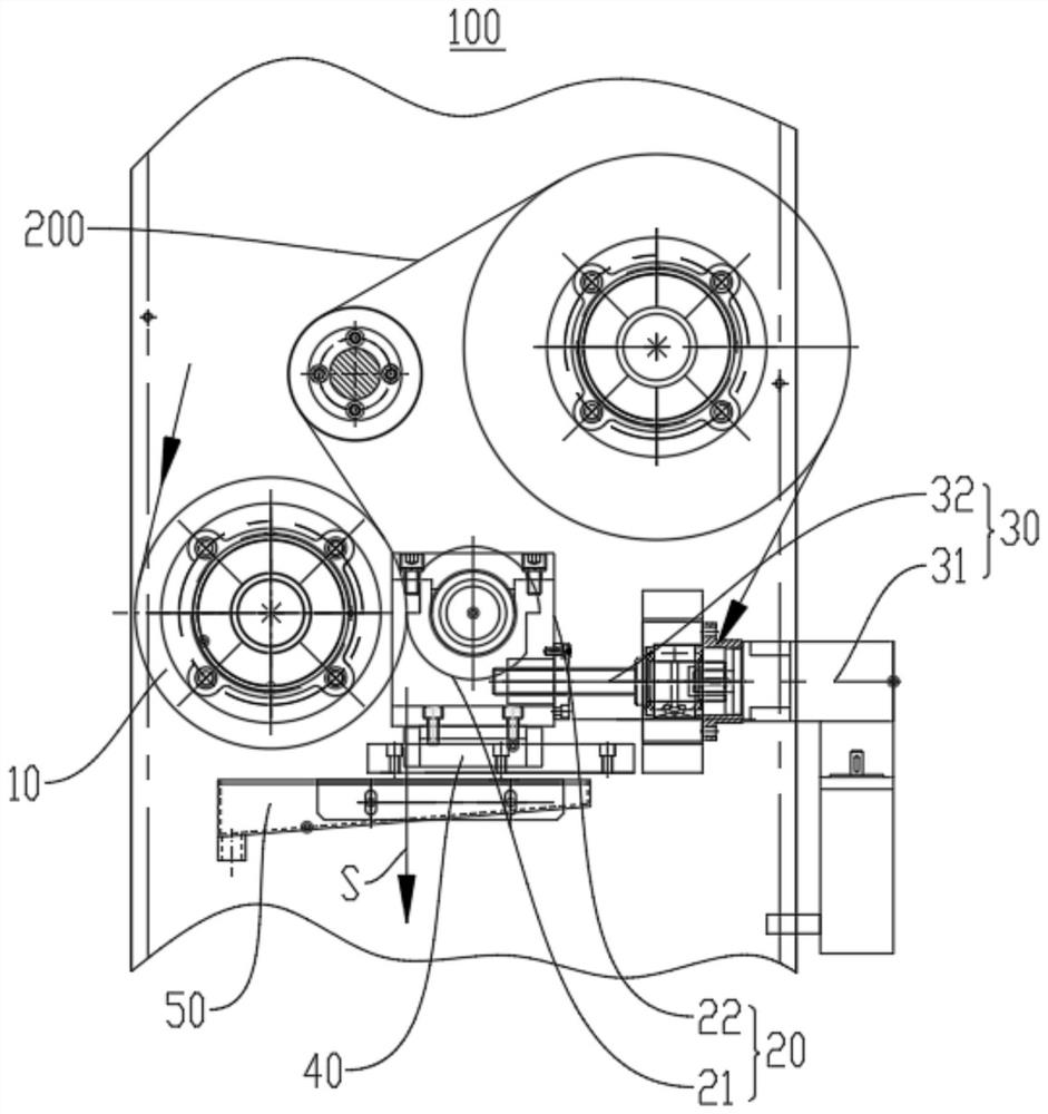 Device for removing large particles on membrane surface and membrane coating equipment