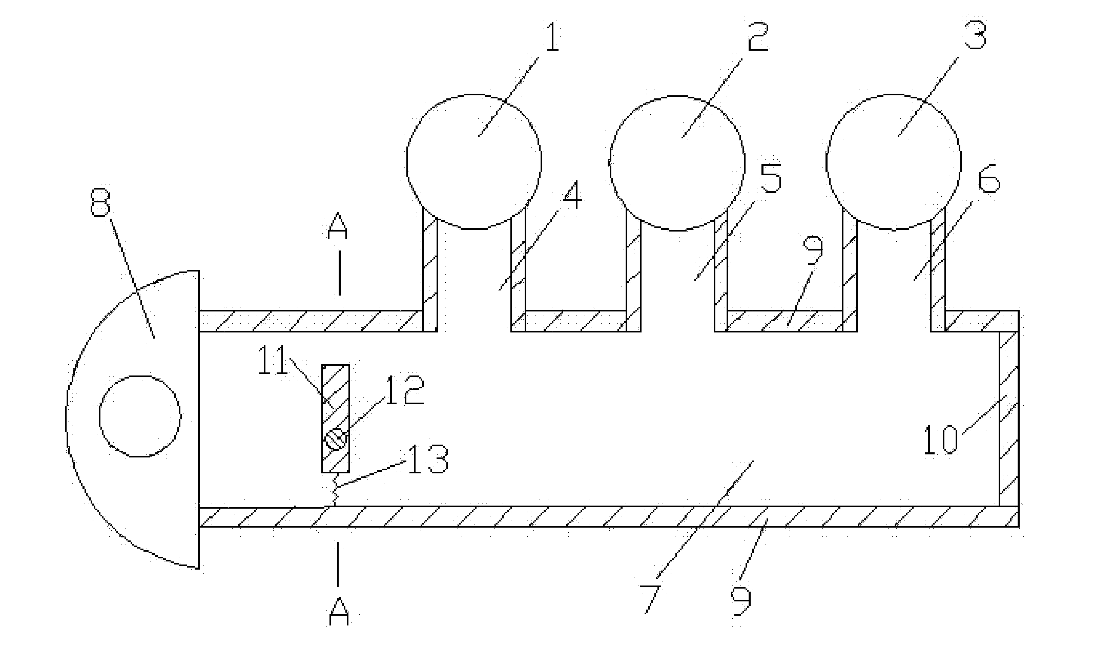 Turbocharging system with adjustable exhaust pipe outlet area
