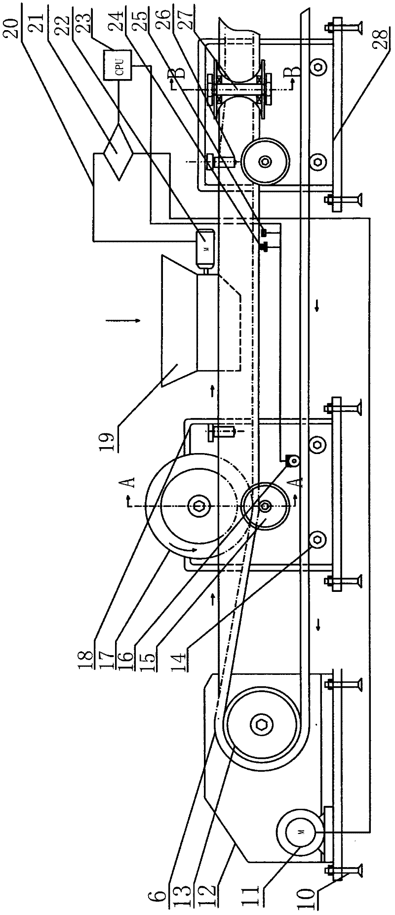 High-efficiency conveying device and method for underground materials of mines