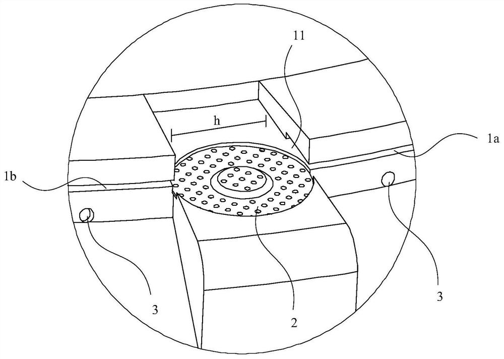 Fire cover, burner comprising fire cover and gas stove