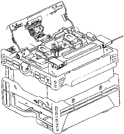 Windshield cover assembly for fiber optic fusion splicer